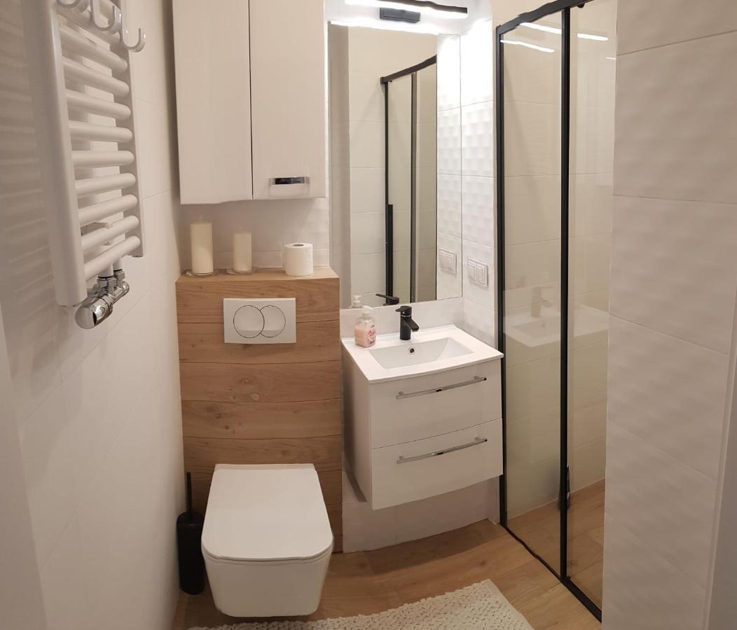 27 Klifowa Rewal